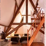Monasterium Poortackere Otel