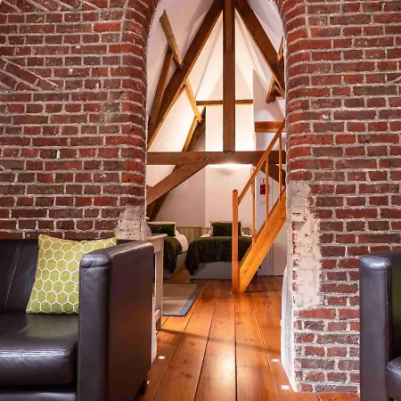 Hotel Monasterium Poortackere 3*