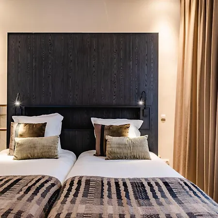 Hotel Monasterium Poortackere 3*