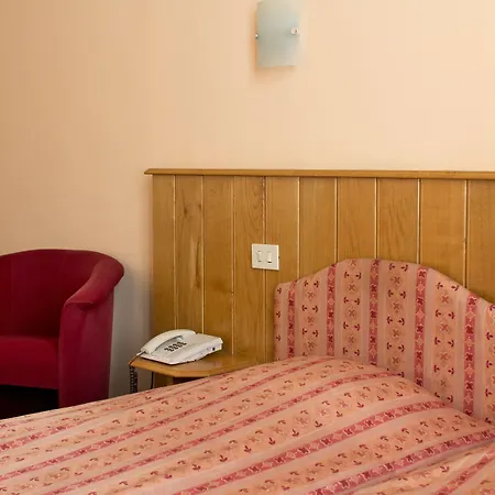 Monasterium Poortackere Hotel 3*