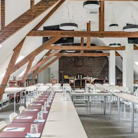 Monasterium Poortackere Hotel 3*