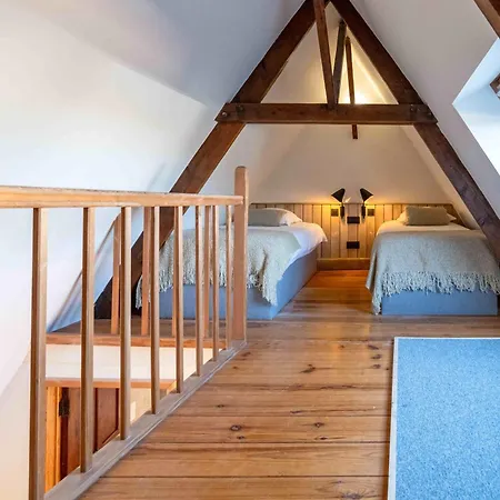 Monasterium Poortackere Hotel 3*