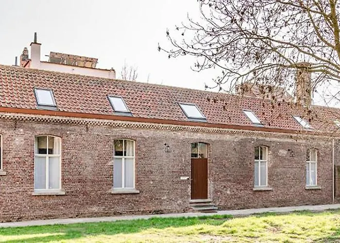 Отель Monasterium Poortackere