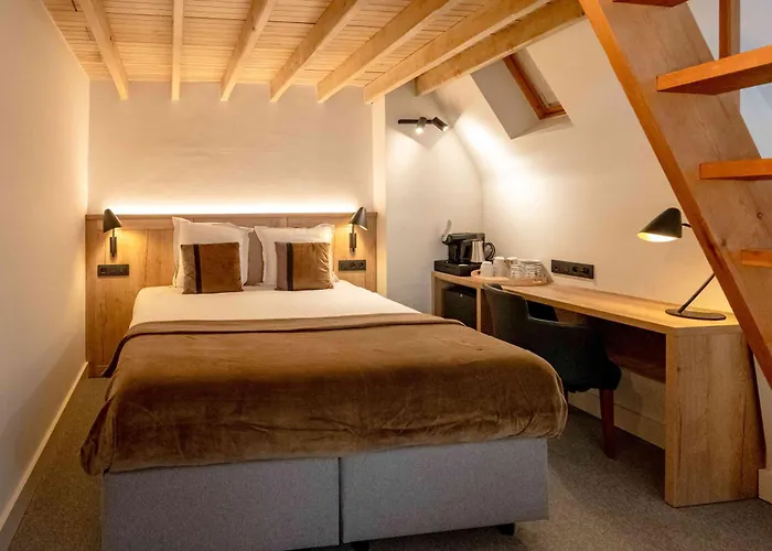 Monasterium Poortackere 호텔